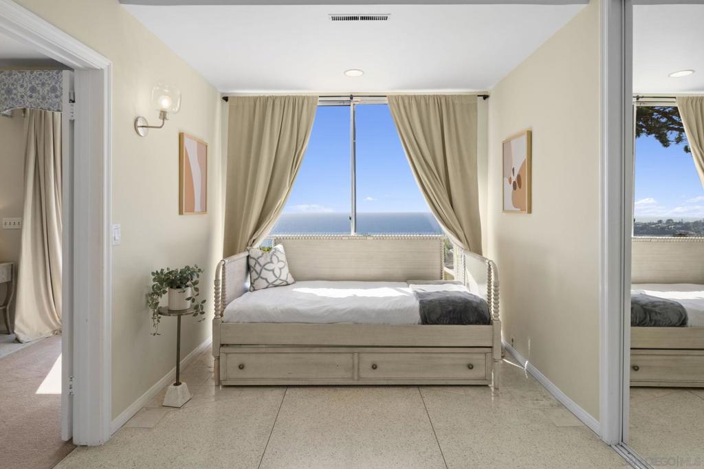 La Jolla - Residential