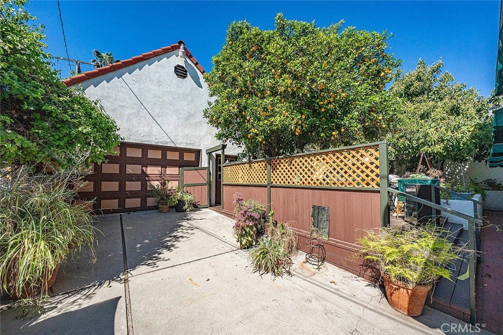 Altadena, California, 91001, United States, 6 Bedrooms Bedrooms, ,6 BathroomsBathrooms,Residential,Active,2024845
