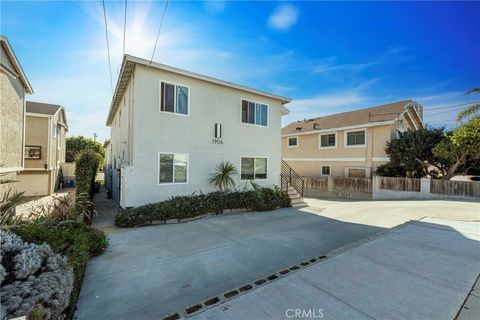 Photo of 1906 carnegie Lane #A, Redondo Beach, CA 90278 (MLS # SB25243770)