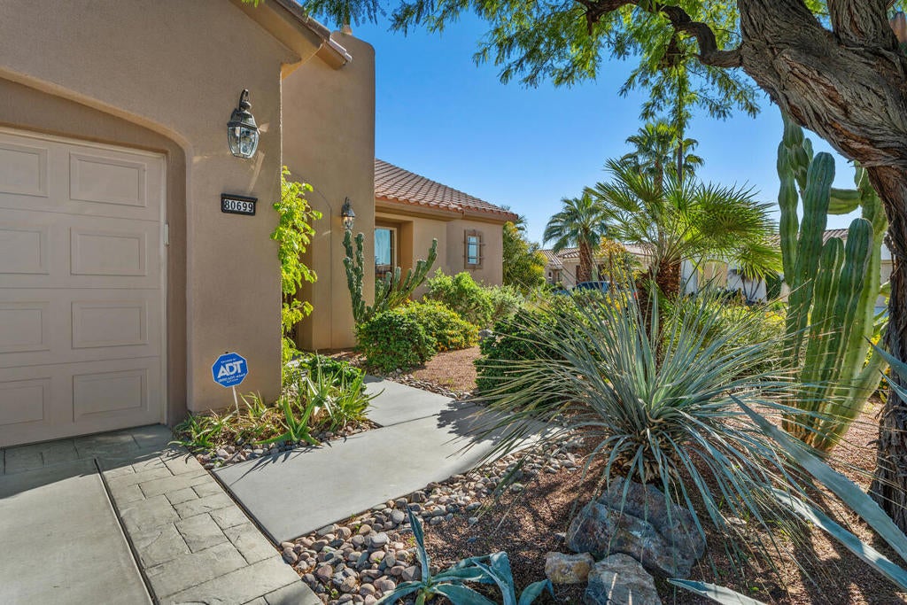 80699 Camino Santa Paula