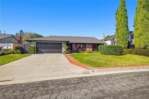 1923 Overlook Road Fullerton CA 92831
