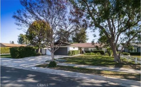 Photo of 6424 Franrivers, West Hills, CA 91307 (MLS # SR26033050)