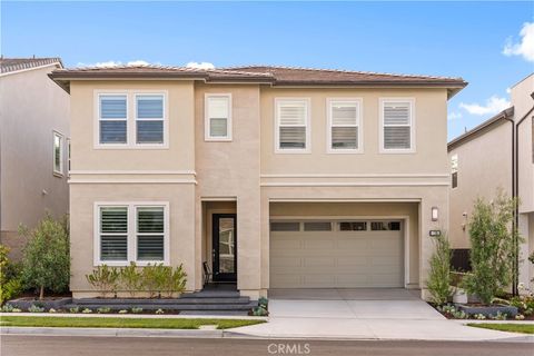 110 MULBERRY Lake Forest CA 92630