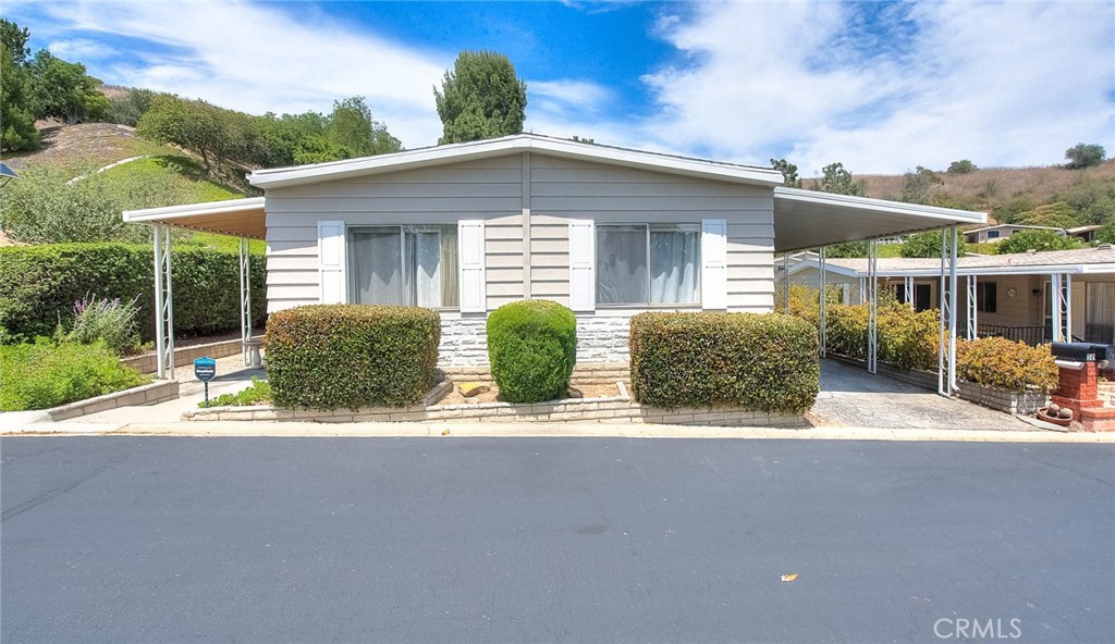 1850 Fairway Dr 52