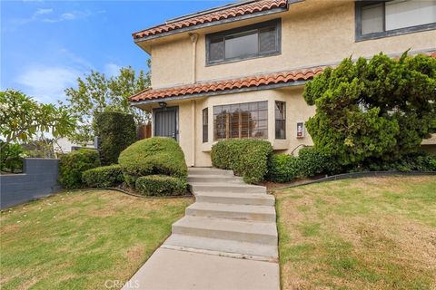 405 W Mountain View APT 10 La Habra CA 90631