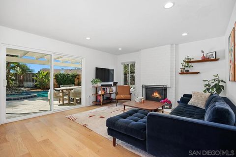 Photo of 6429 La Vanco Ct Ct, Carlsbad, CA 92009 (MLS # 250042914SD) Photo of 6429 La Vanco Ct Ct, Carlsbad, CA 92009 (MLS # 250042914SD)