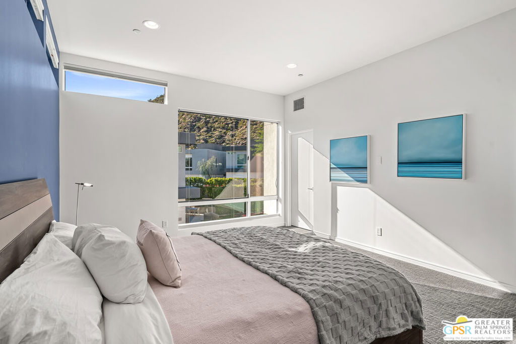 Dakota - Residential