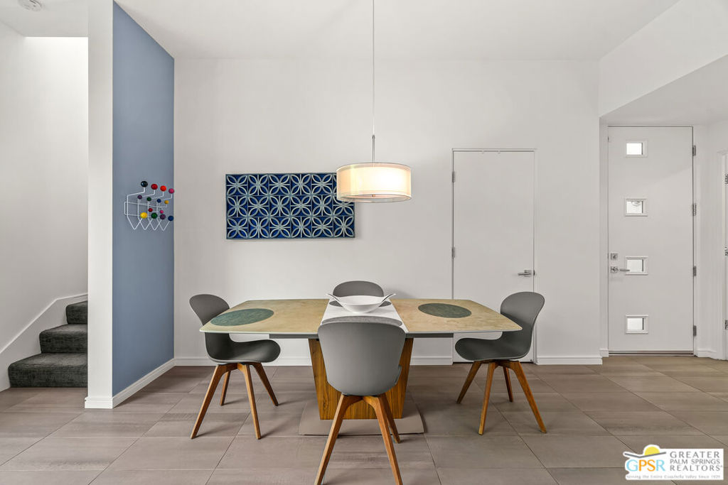 Dakota - Residential