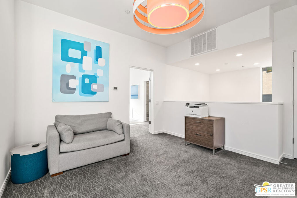 Dakota - Residential