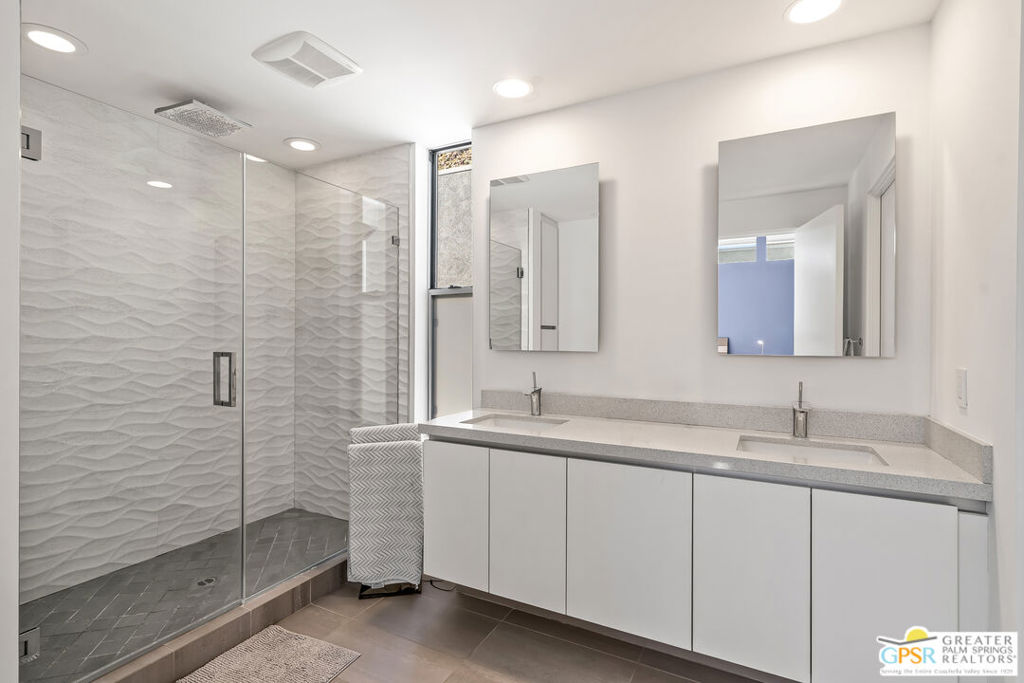 Dakota - Residential