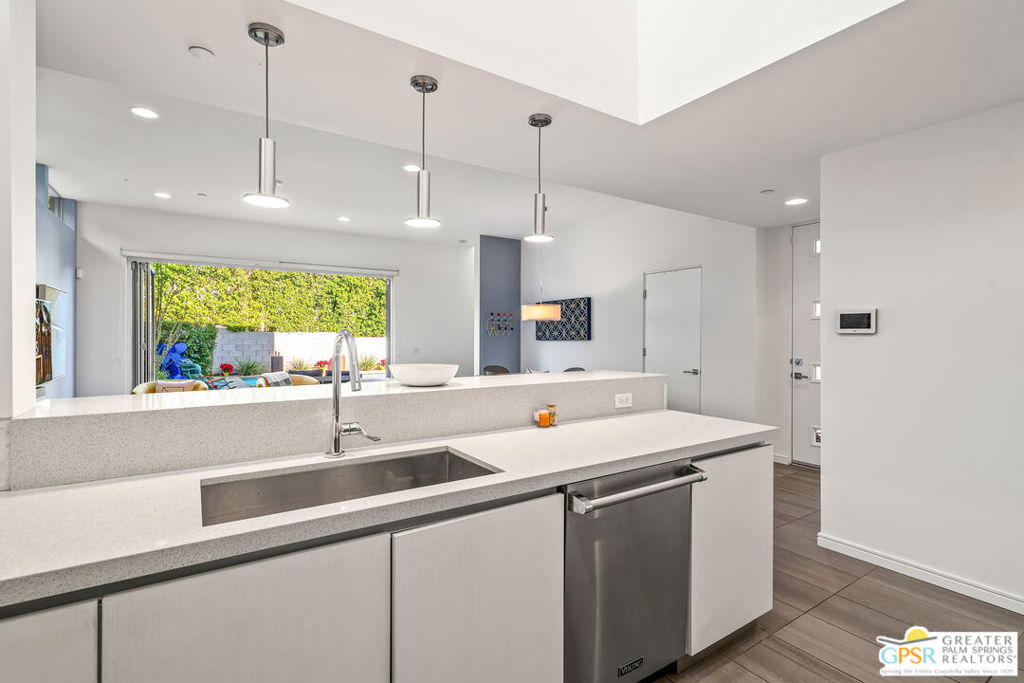 Dakota - Residential