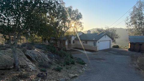 30053 Spearhead Trail Valley Center CA 92082
