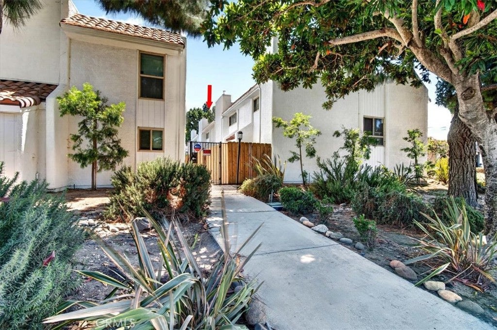 1920 S McClelland Street 7B