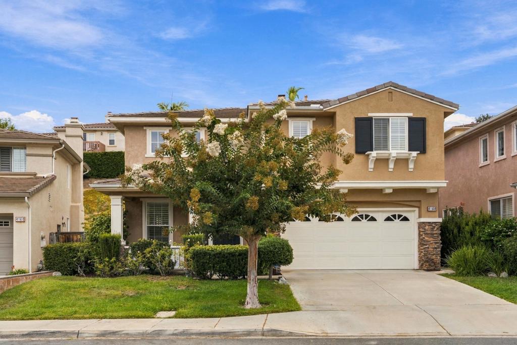 4168 Calle Isabelino