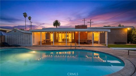 610 W Olive Colton CA 92324