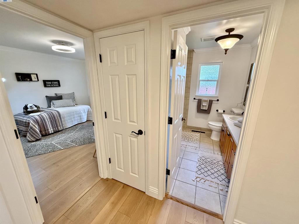 CASTRO VALLEY - Residential