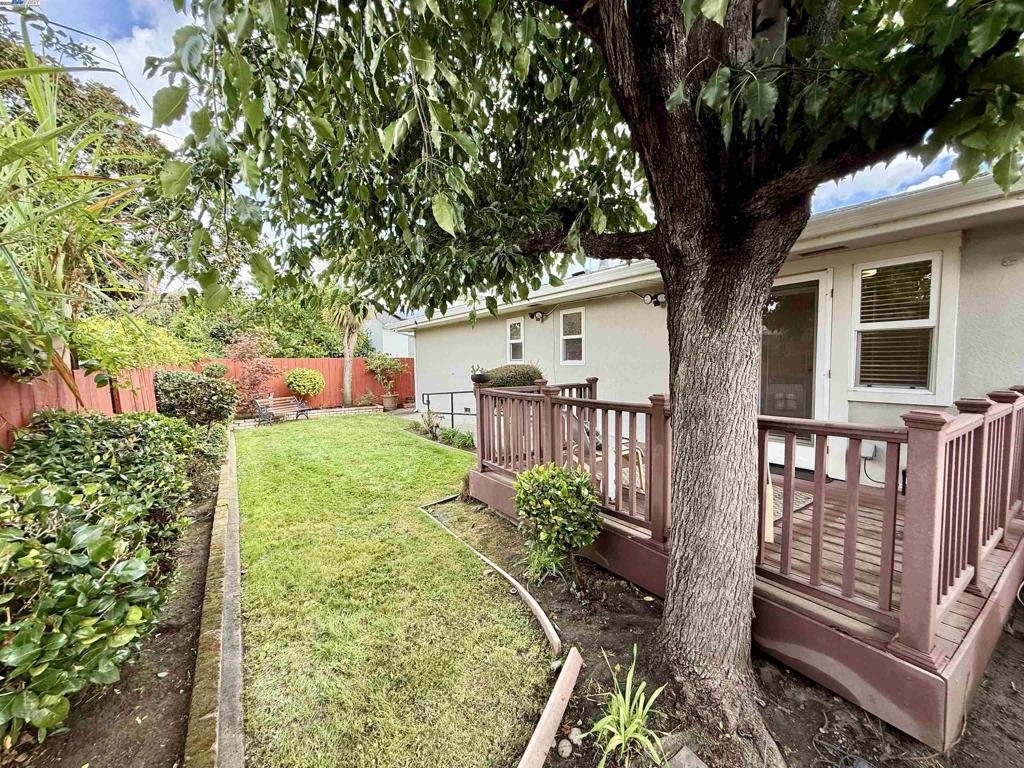 CASTRO VALLEY - Residential