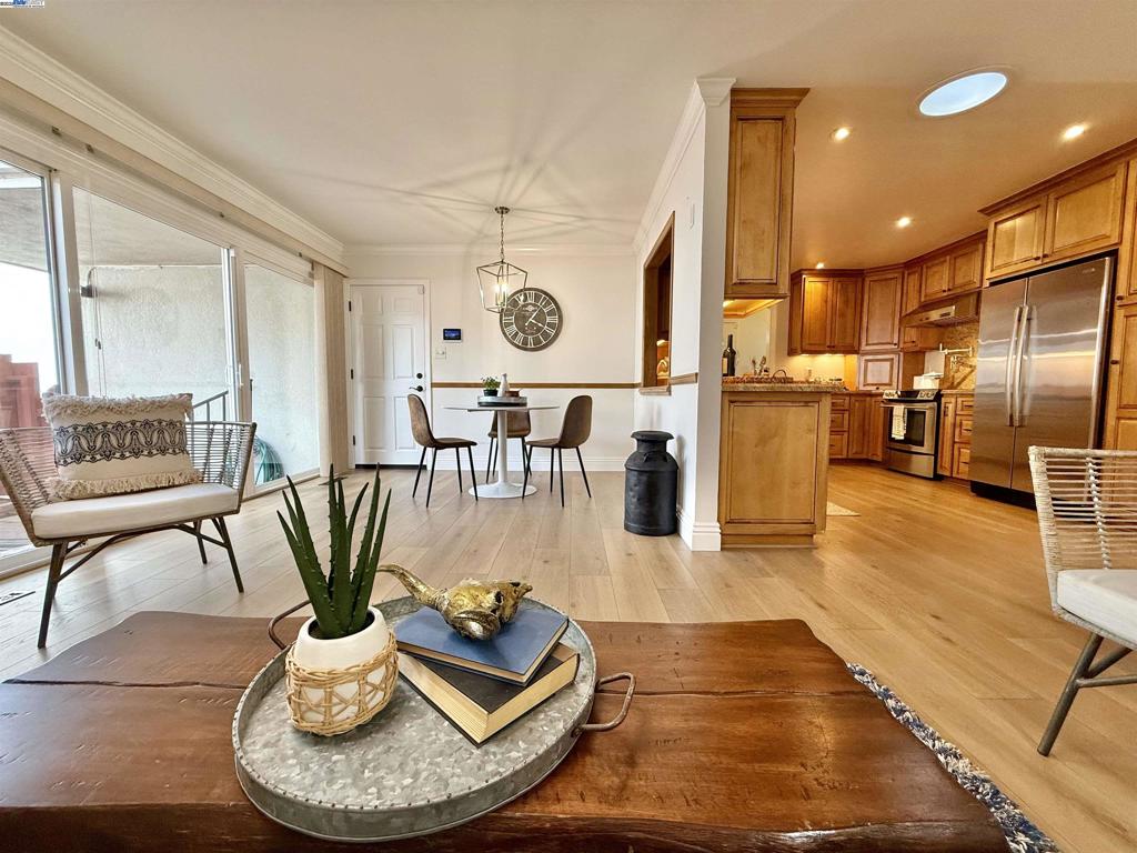 CASTRO VALLEY - Residential