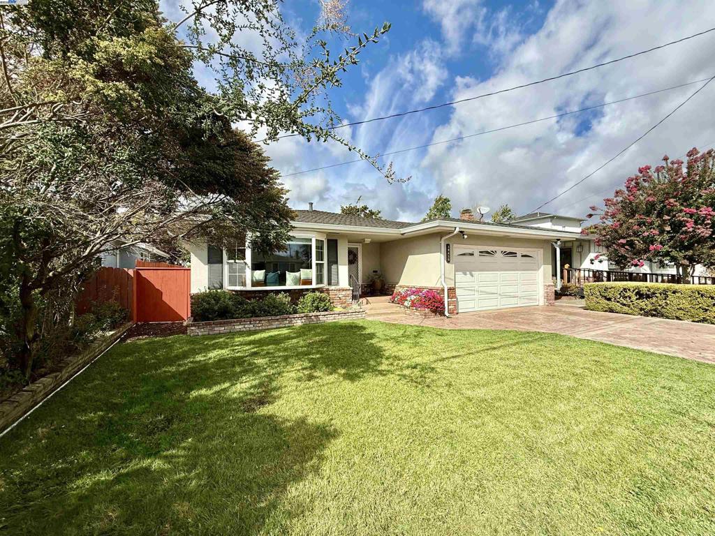 CASTRO VALLEY - Residential