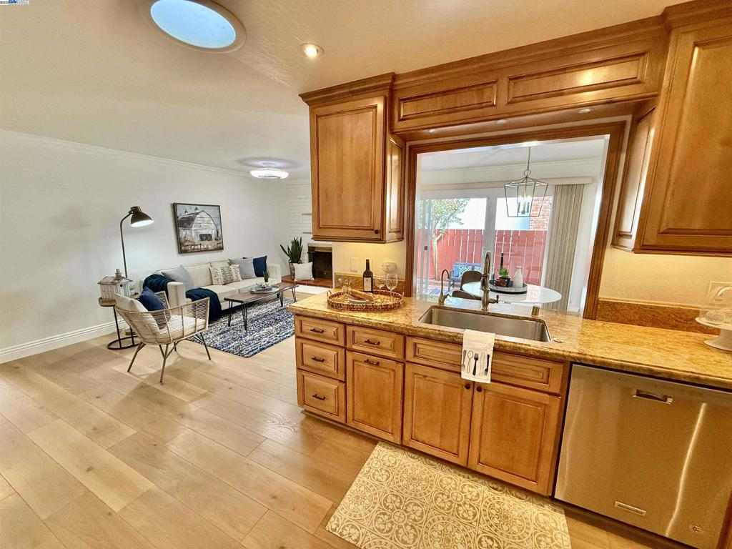 CASTRO VALLEY - Residential