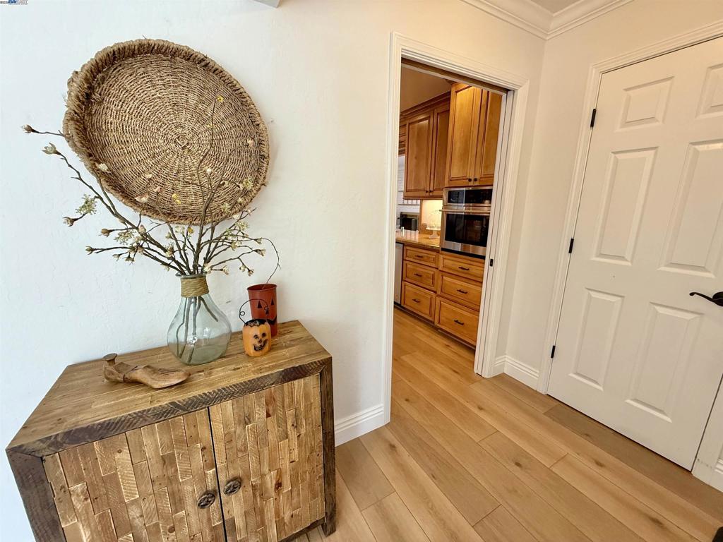 CASTRO VALLEY - Residential
