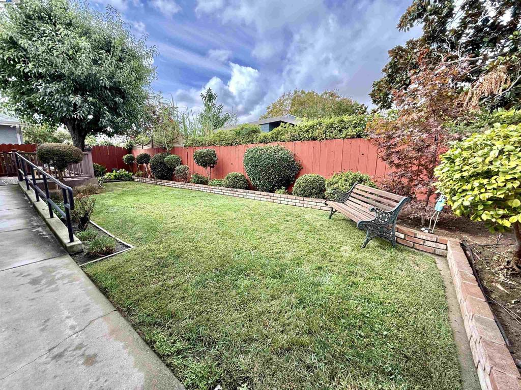 CASTRO VALLEY - Residential