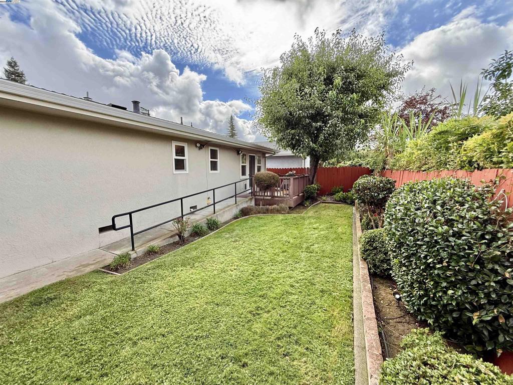 CASTRO VALLEY - Residential