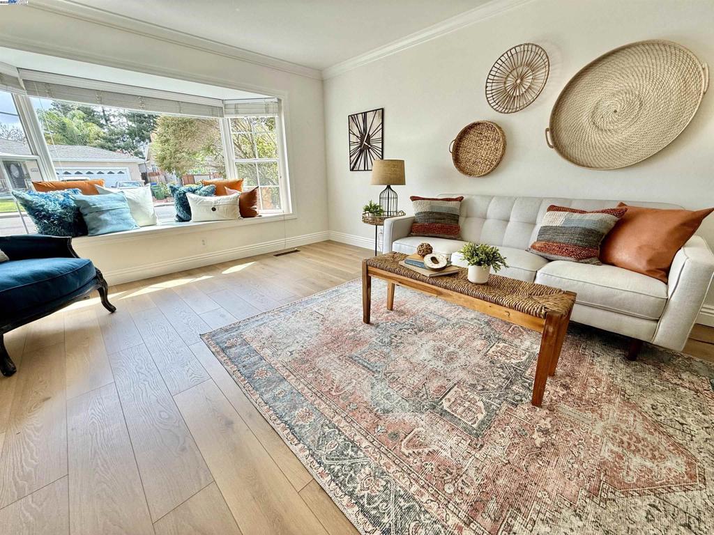CASTRO VALLEY - Residential