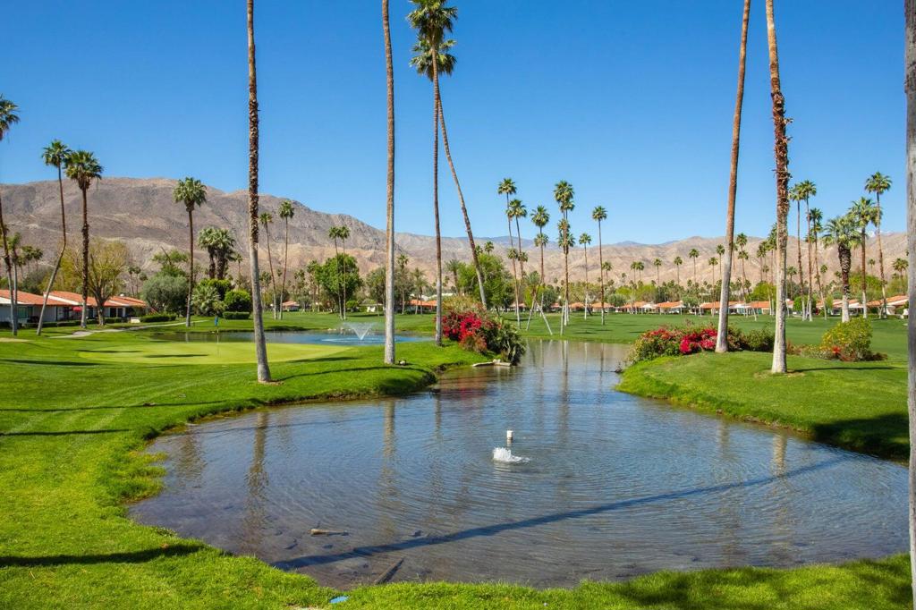 Rancho Las Palmas C. - Residential Lease