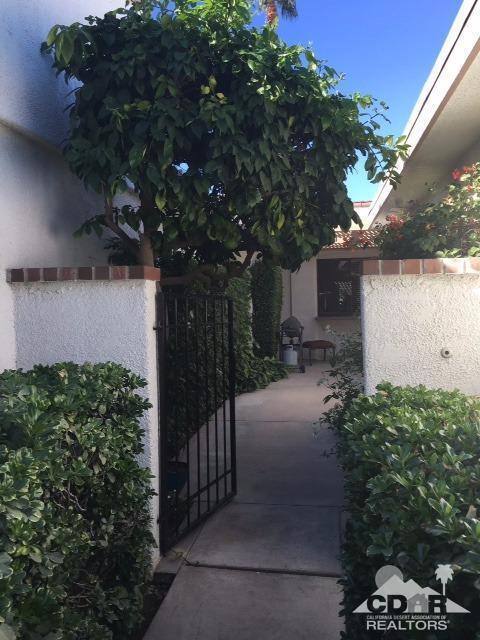 Rancho Las Palmas C. - Residential Lease