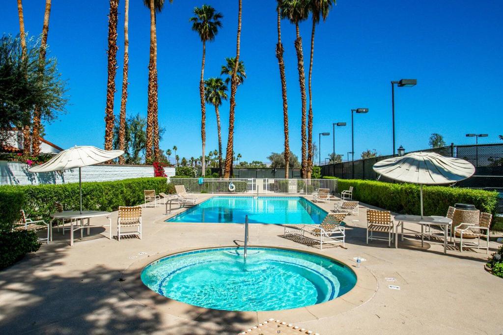 Rancho Las Palmas C. - Residential Lease