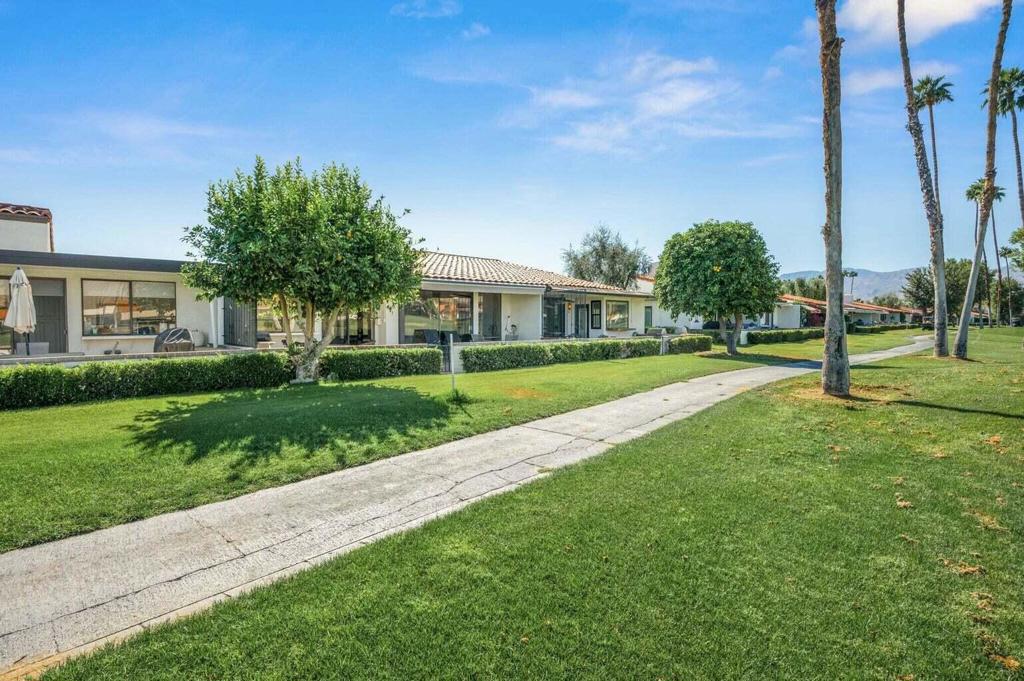 Rancho Las Palmas C. - Residential Lease