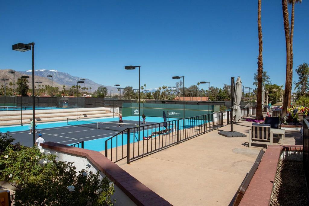 Rancho Las Palmas C. - Residential Lease