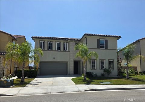 Photo of 19018 Martino Court, Saugus, CA 91350 (MLS # SR25183516)