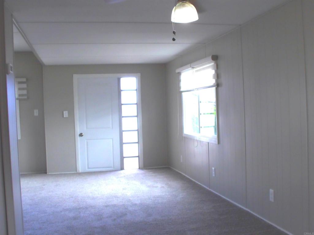 211 N Citrus Avenue 113