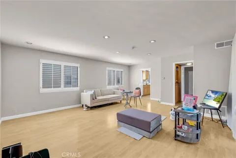 5841 Laguna Way, Cypress, CA 90630 - MLS#: WS25217193