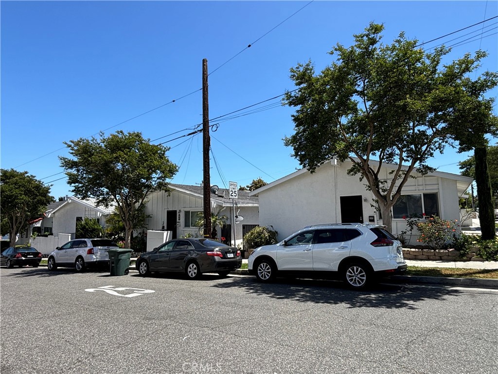 PRICE IMPROVEMENT!! PORTFOLIO SALE--3 SIDE-BY-SIDE TRIPLEXES ON SEPARATE APNs: We are pleased to offer for sale this well-located property portfolio in the highly desirable Holy Trinity rental market of San Pedro. This asset consists of 3 Triplexes on 3 separate APNs--977, 983 and 989 2nd Street. There's also an excellent unit mix of ALL SINGLE STORY 2 bedroom units--6 of which have been completely renovated with new kitchens, bathrooms, and flooring! The exterior has also been renovated with new paint, and vinyl windows. There is also central A/C units and in unit washer and dryer hook-ups in each unit and garages for tenants to enjoy. The property is also individually metered for gas and electric along with individual water heaters for each unit which keeps operating expenses low for the owner. Actual in place rents are also very strong allowing a new owner to have great cash flow from day 1 without the need to significantly raise rents. Property also qualifies for 30 year fixed residential financing.
Property is centrally located near 110 freeway, 710 freeway, Vincent Thomas Bridge as well as major shopping centers, international Cruise Ship Terminals, and the San Pedro Waterfront development. INVESTORS WELCOME!
