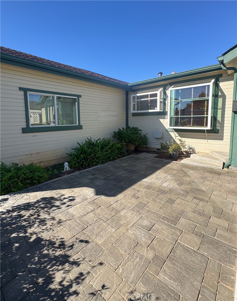 10961 Desert Lawn Drive 466