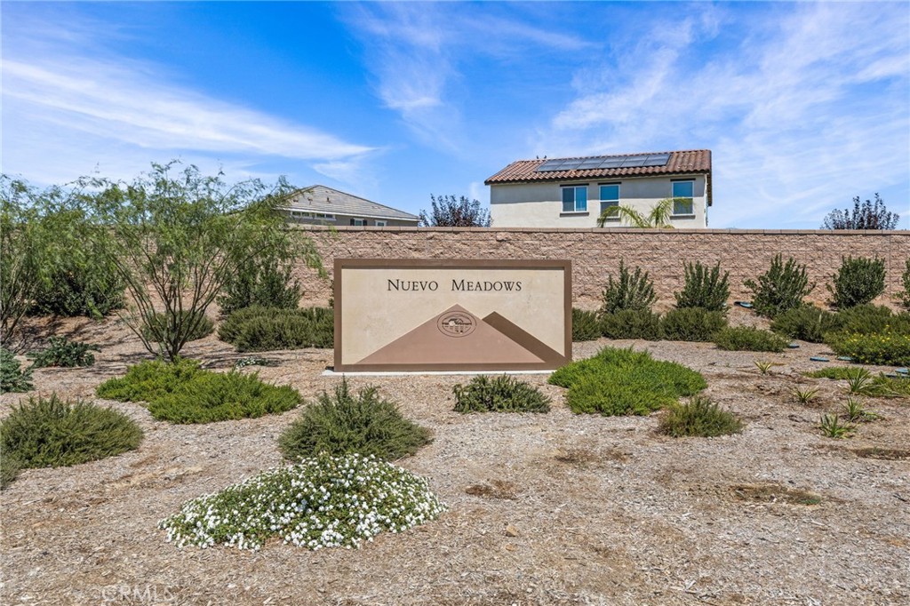 28367 Dusky Willow Drive