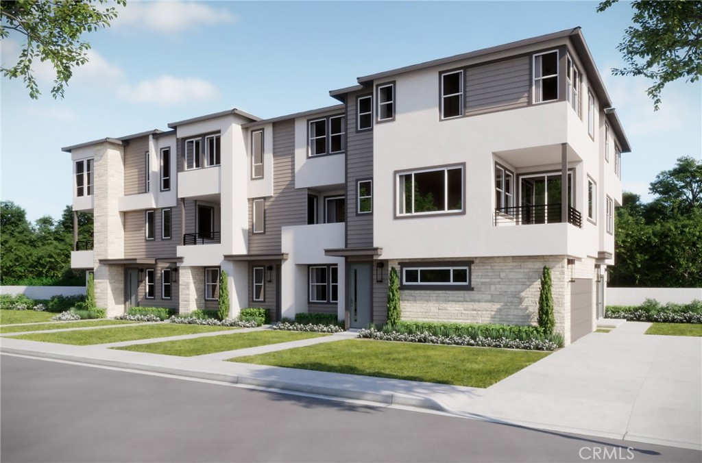 109 S. Laxore St. Unit 306