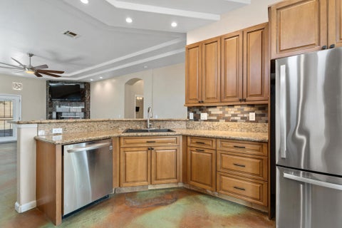 Tiny photo for 27325 Ventura Drive, Cathedral City, CA 92234 (MLS # 219154530DA)