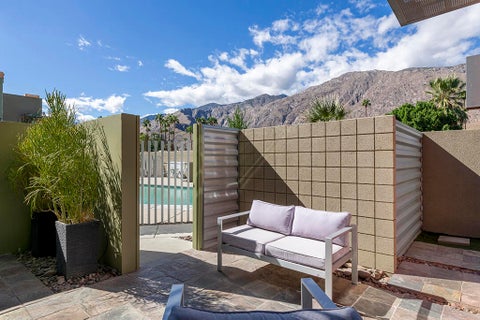 Photo of 673 E Arenas Road, Palm Springs, CA 92262 (MLS # 219155147PS)