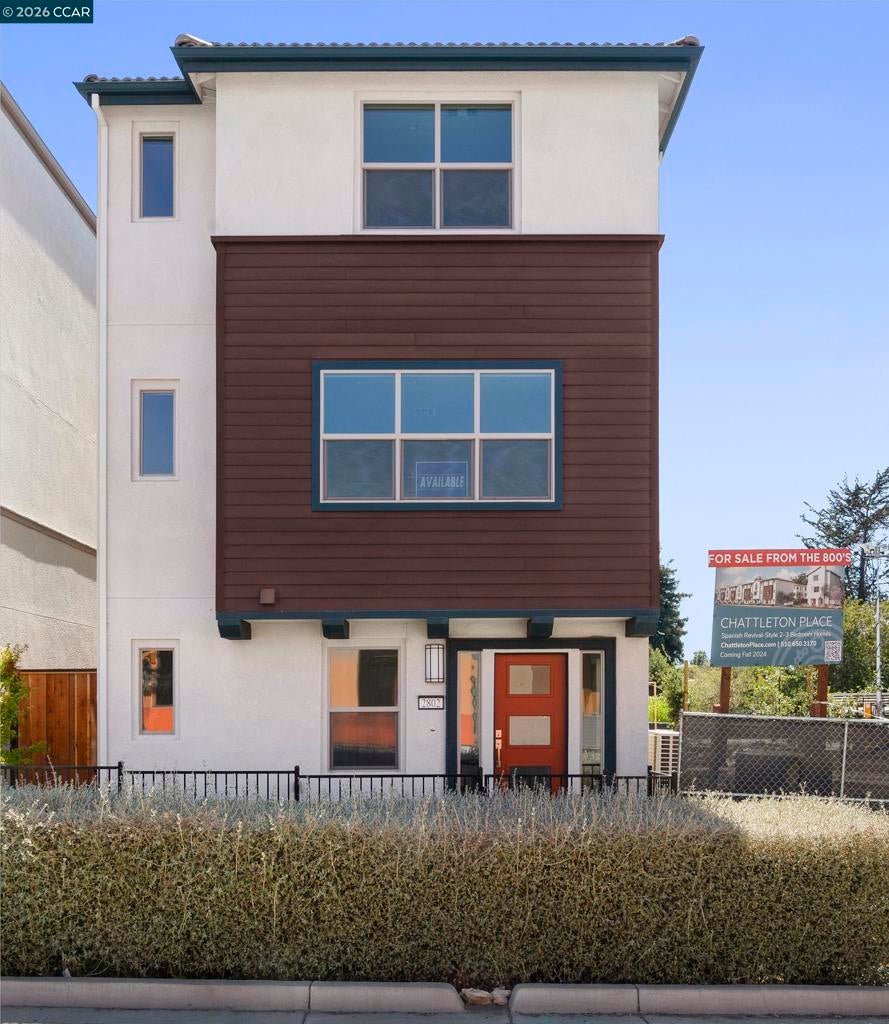 2818 Chattleton Lane