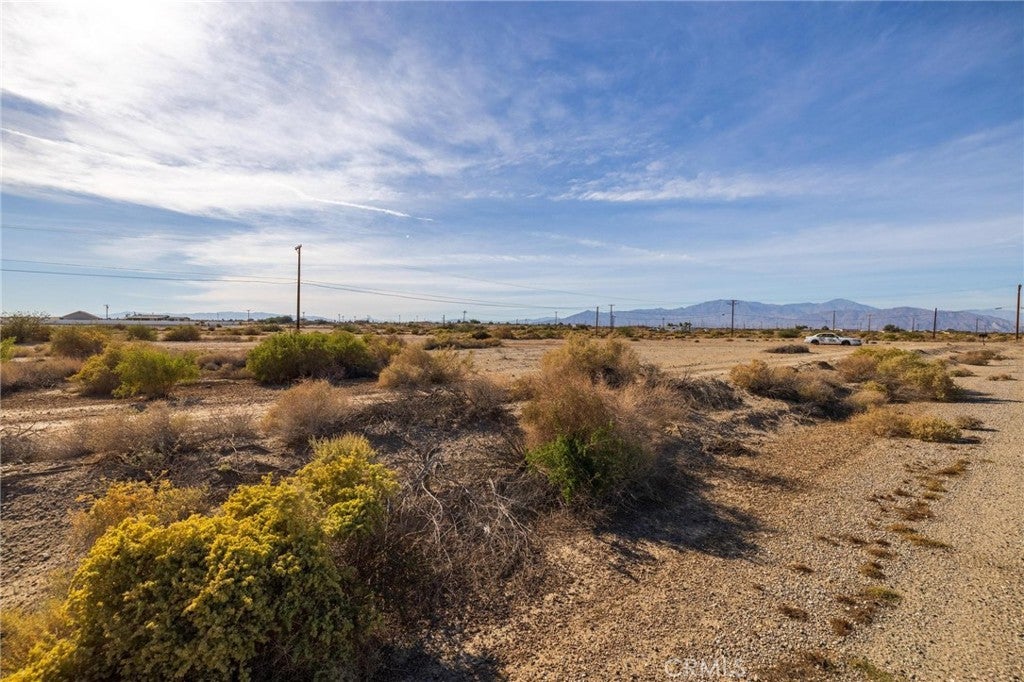 2537 Aberdeen Drive