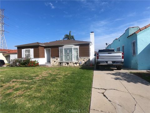 9812 S Denker Los Angeles CA 90047