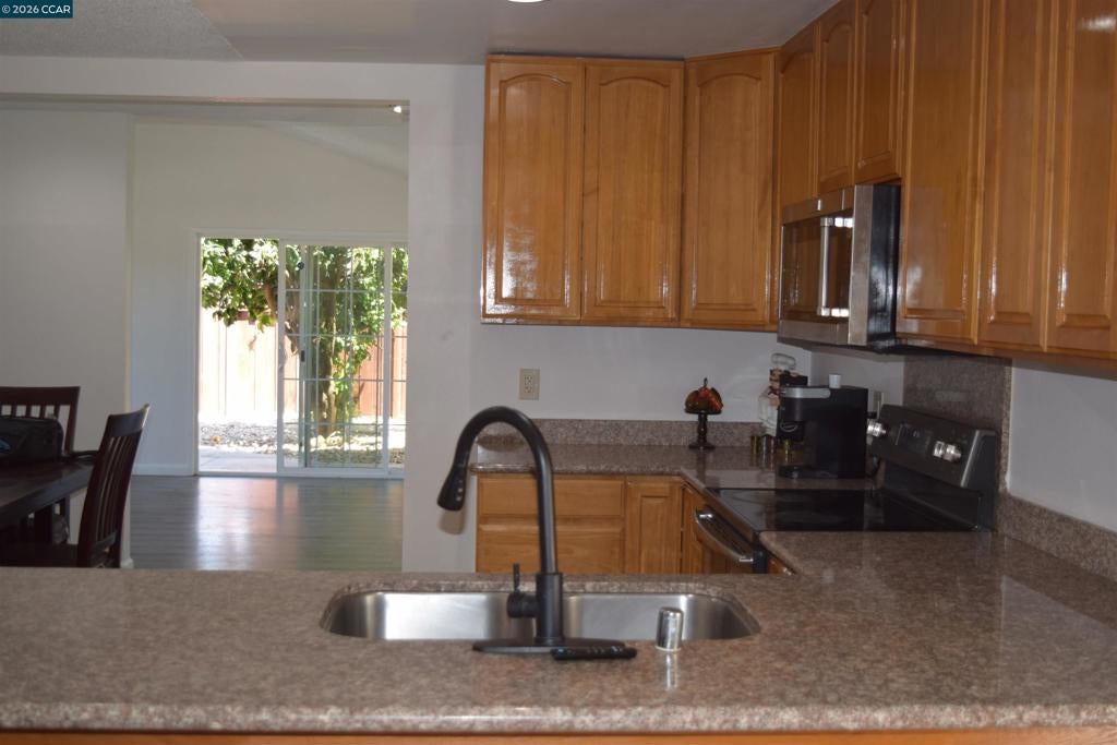 1131 Langlie Ct