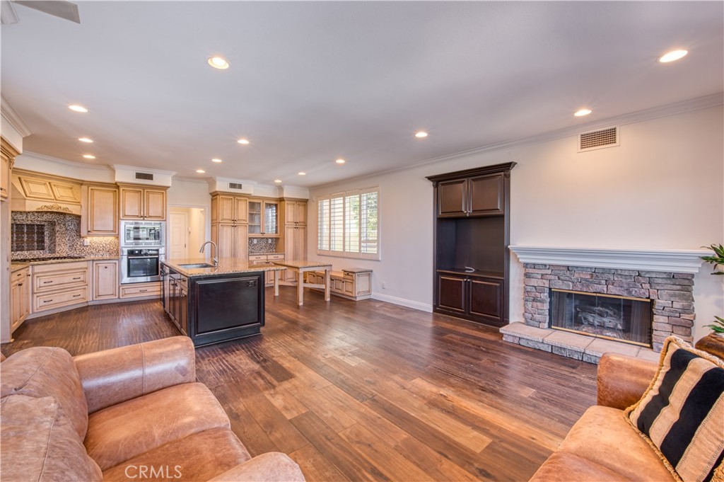 Tesoro Crest (TECT) - Residential Lease