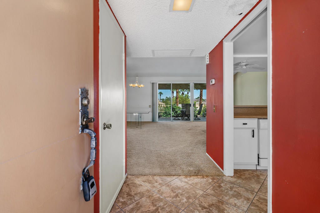 48882 Quercus Lane