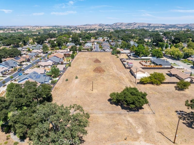 1375 El Camino Real