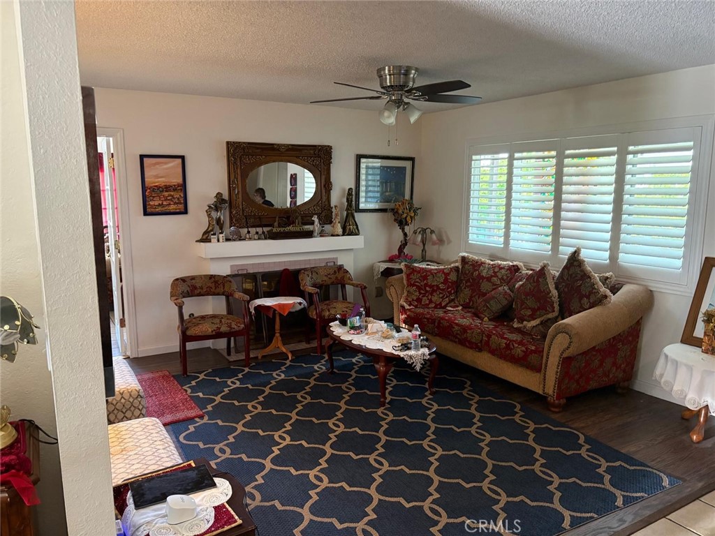 9442 Placer Street